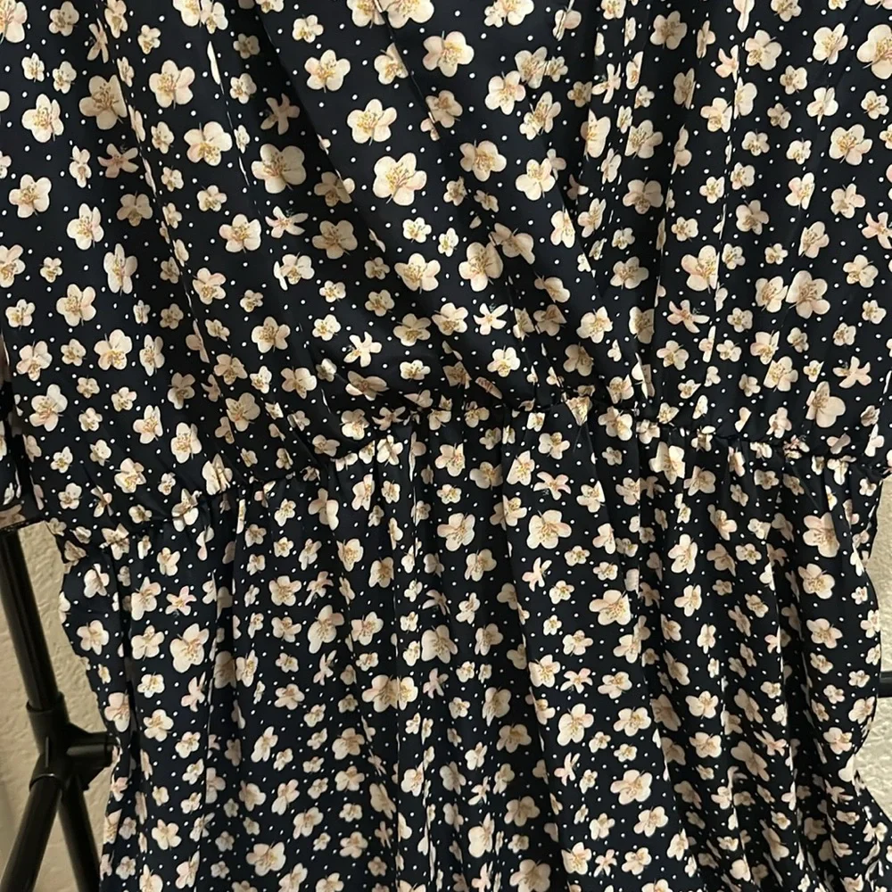 HP x 2 🎉 BOOHOO Midi Floral Dress - Picture 5 of 7